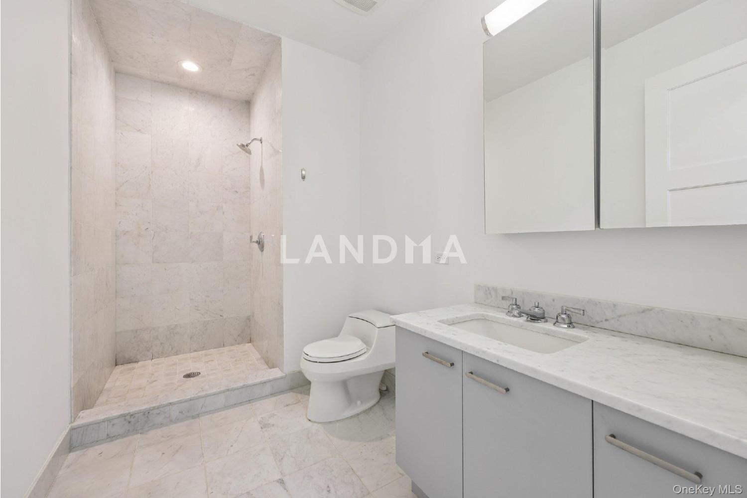 1 Renaissance Square  Unit PH40C 官网图片 17