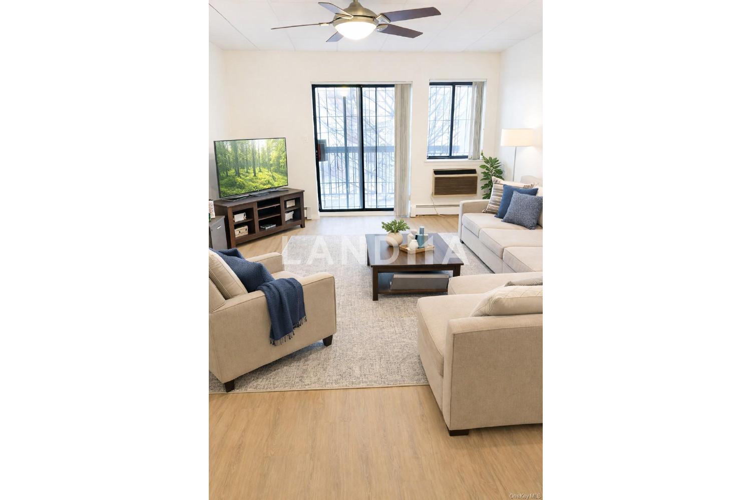 4304 158th Street  Unit 2C 官网图片 5