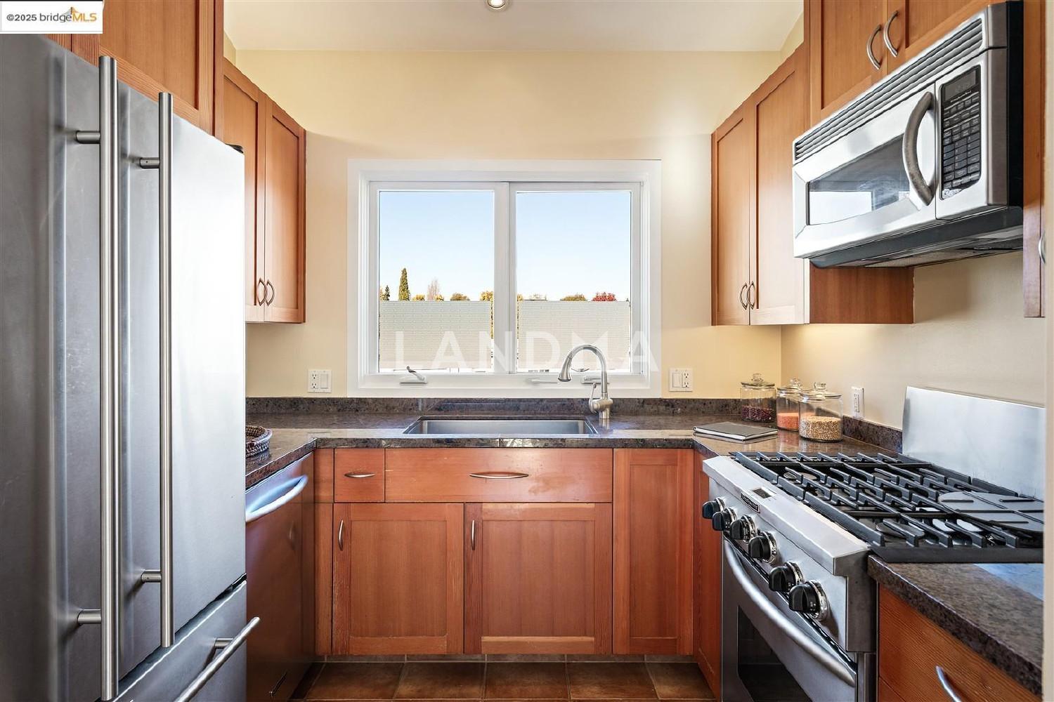 6555 Shattuck Avenue 官网图片 13