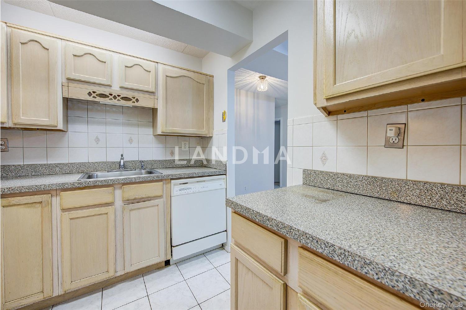 209-33 26th Avenue  Unit TJ 官网图片 13