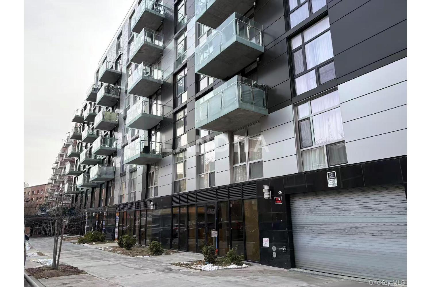 6518 Austin Street  Unit 4G