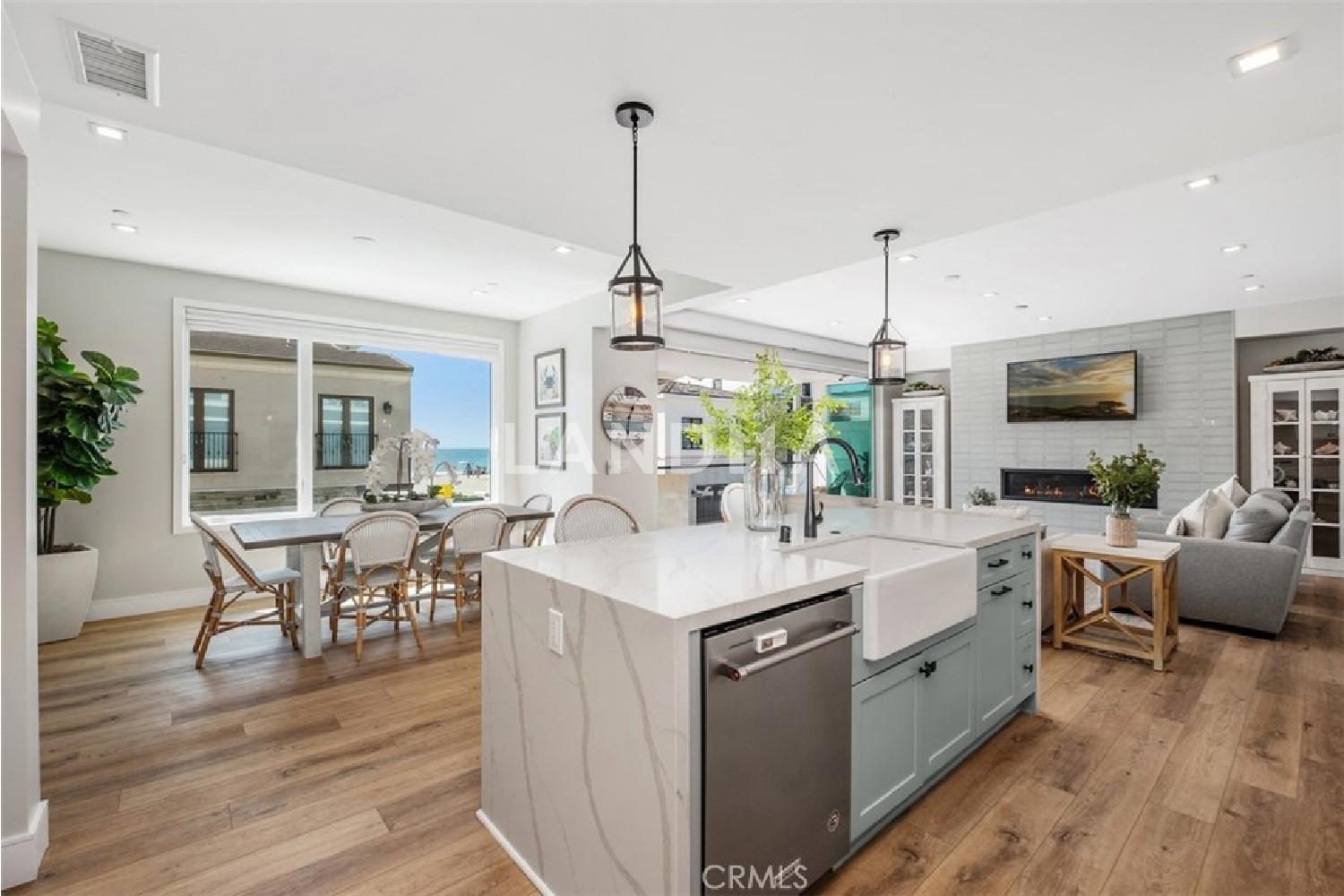 4918 SEASHORE Drive 官网图片 8