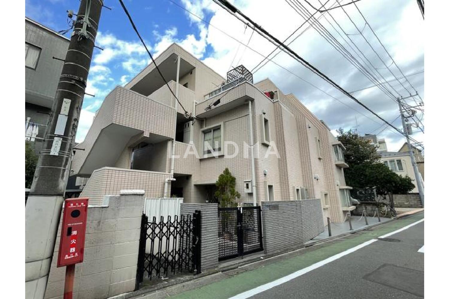 東京都品川区旗の台4丁目 一棟売りマンション 300.5㎡