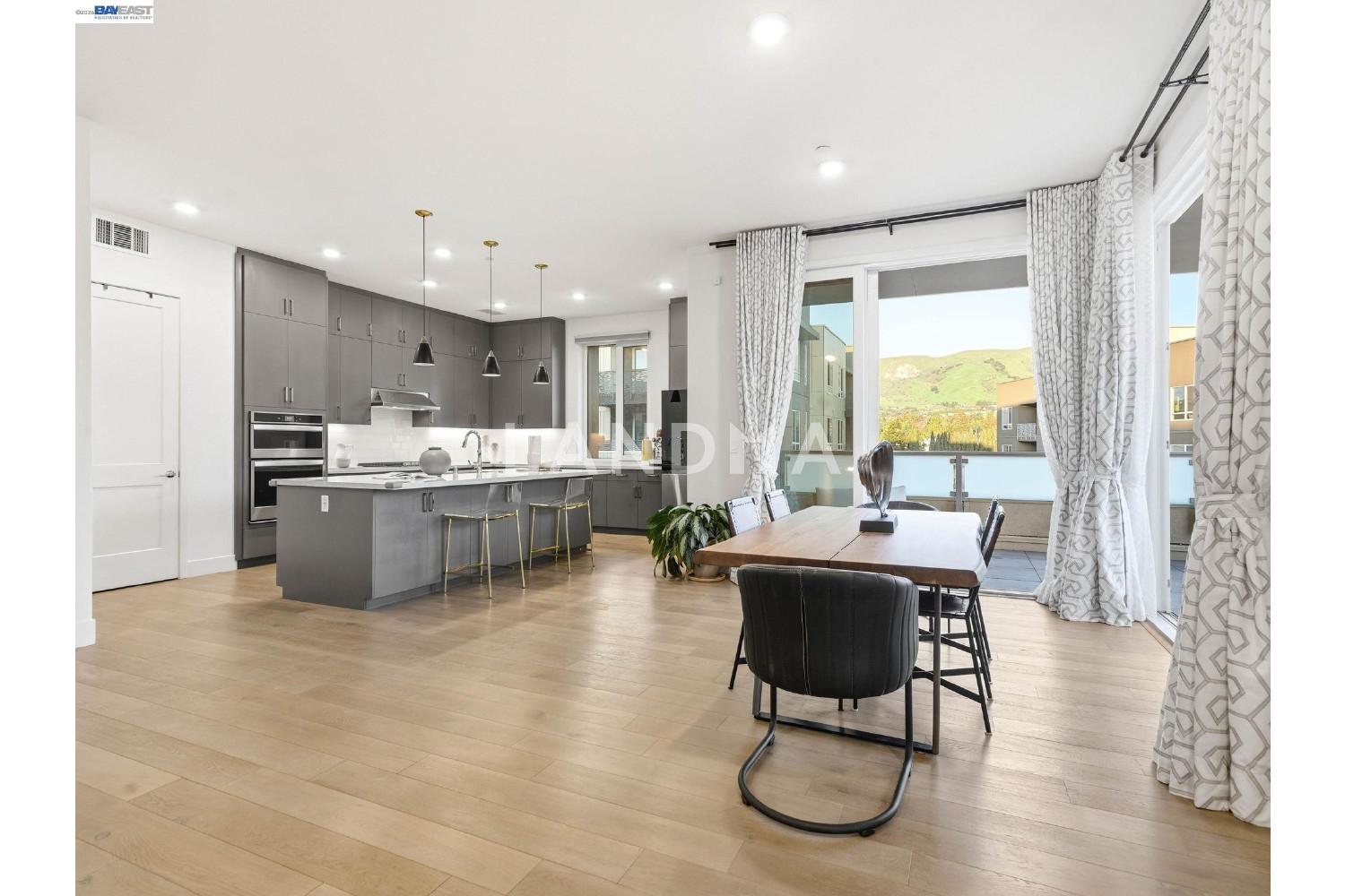 45188 Tom Blalock St #301 官网图片 9