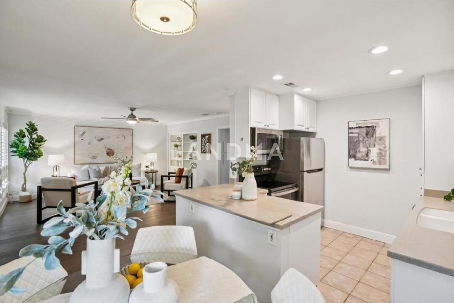 3033 Los Prados Street #229 官网图片 5