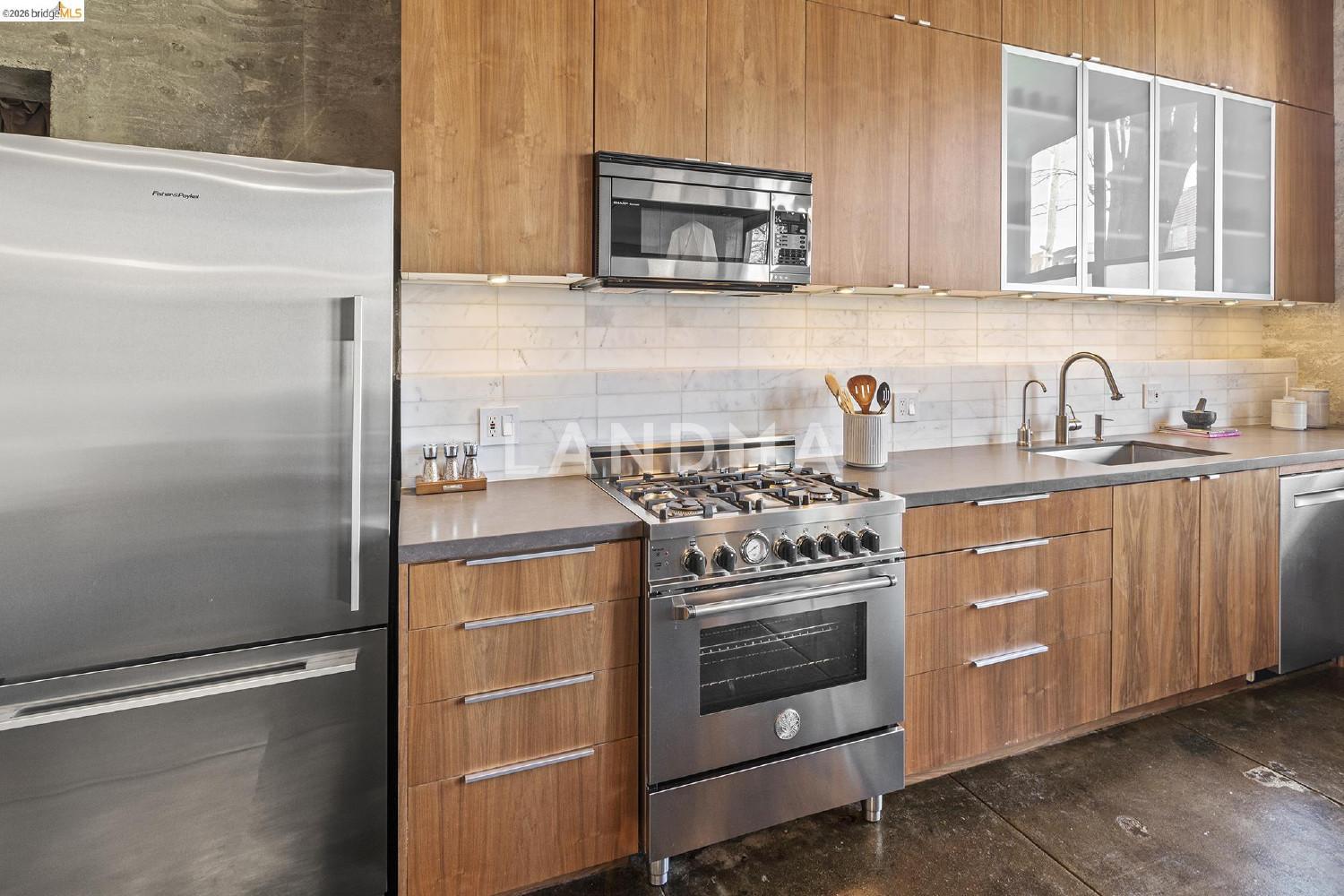 3240 Peralta St #2 官网图片 17