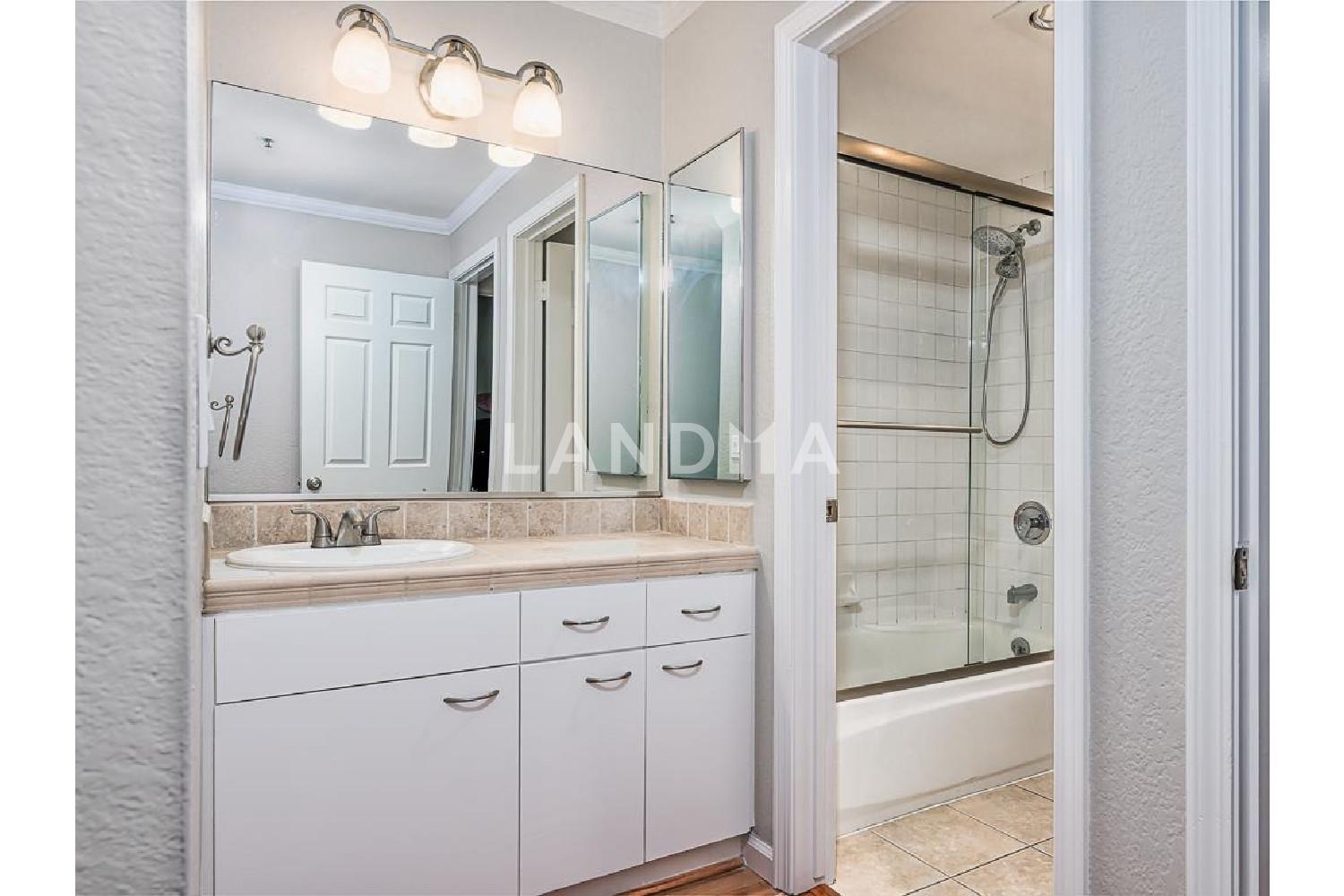 1201 Brickyard Way #112 官网图片 13