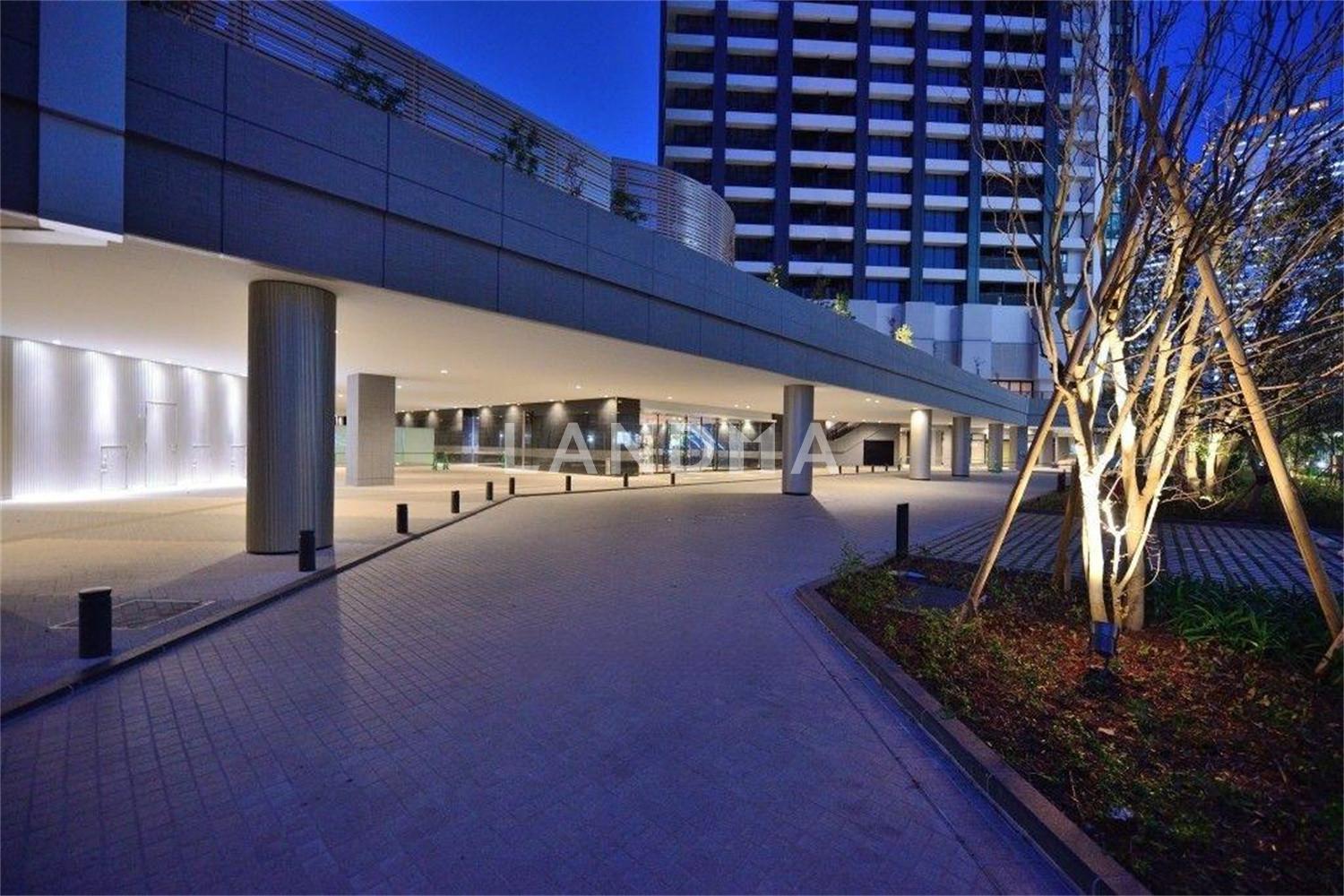复合大厦西塔DEUX TOURS
